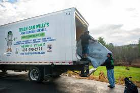 Best Hoarding Cleanup  in Carlyle, IL